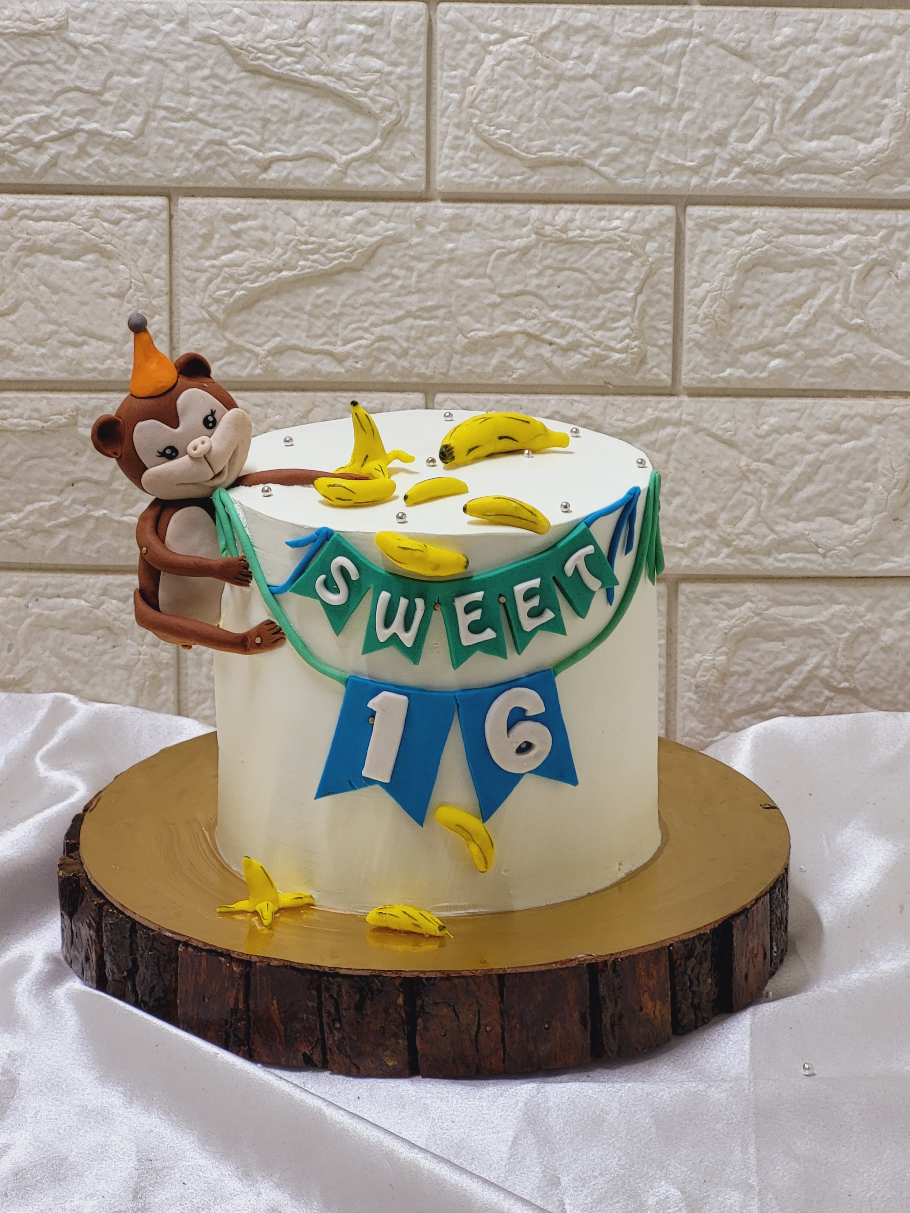 Sweet 16 Party Cake